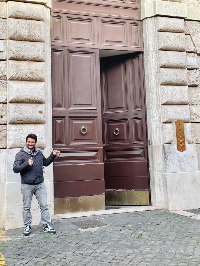 Martina Al Colosseo Roma Exterior foto