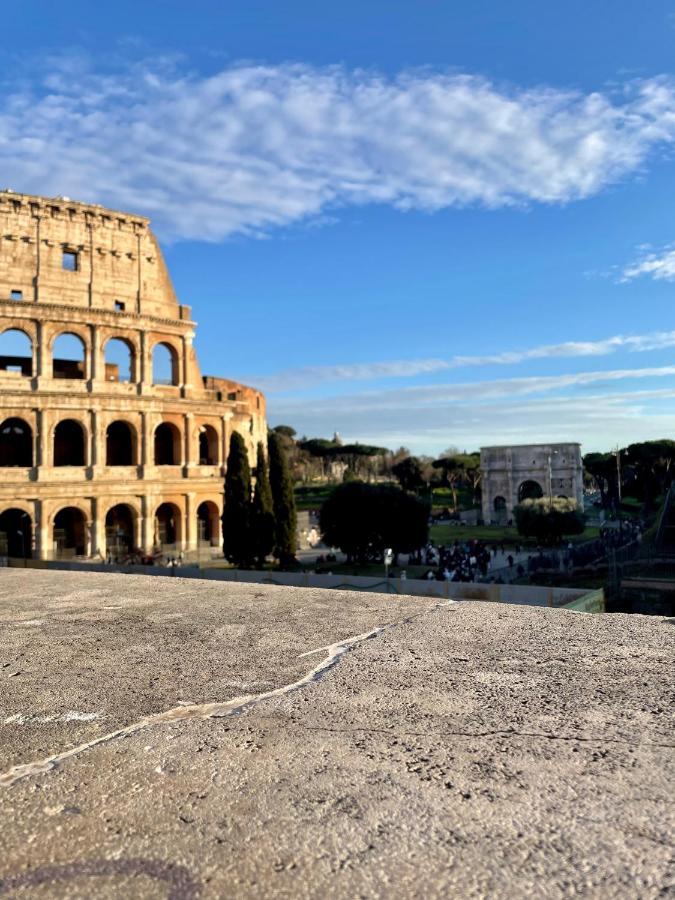 Martina Al Colosseo Roma Exterior foto